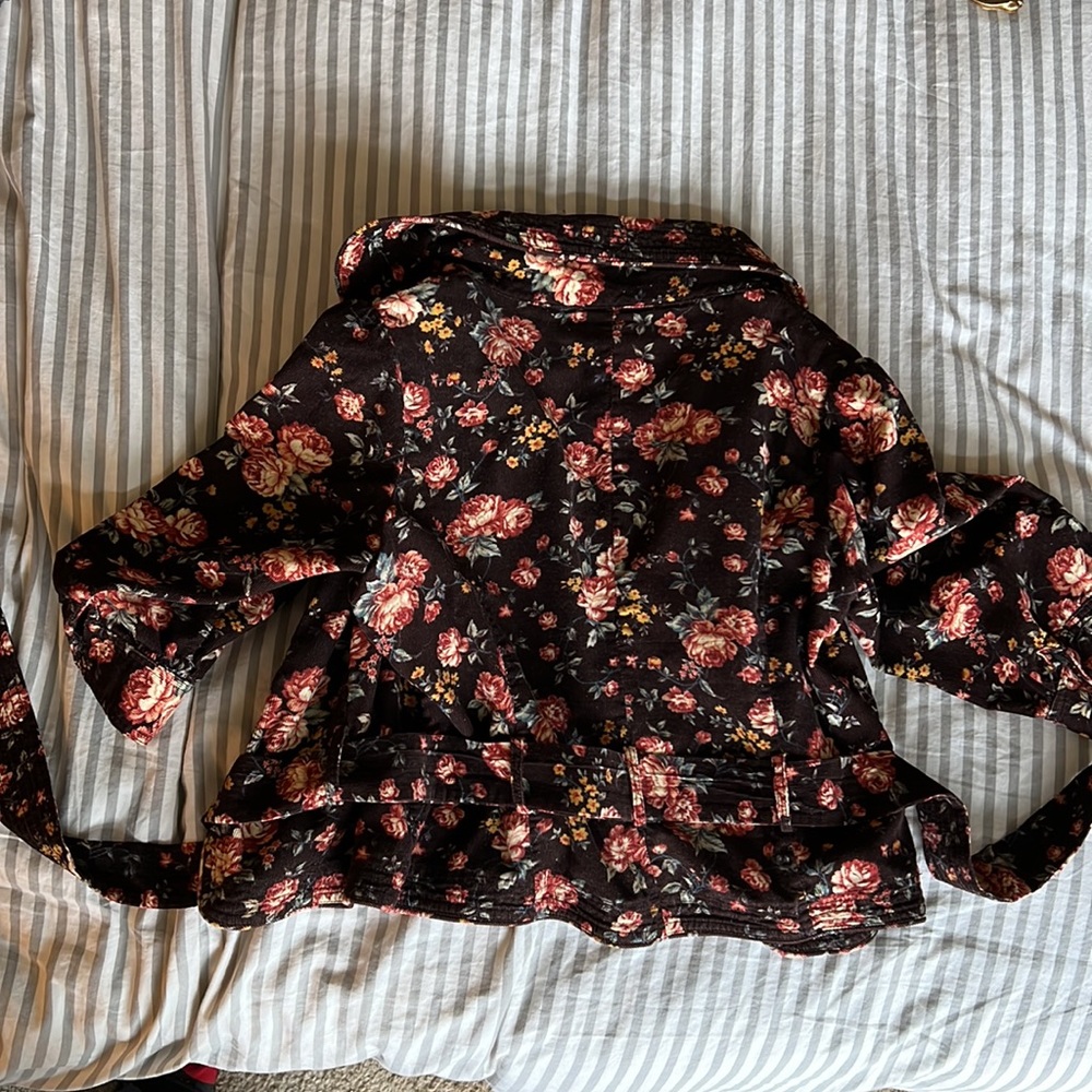 FLORAL Cropped Blazer